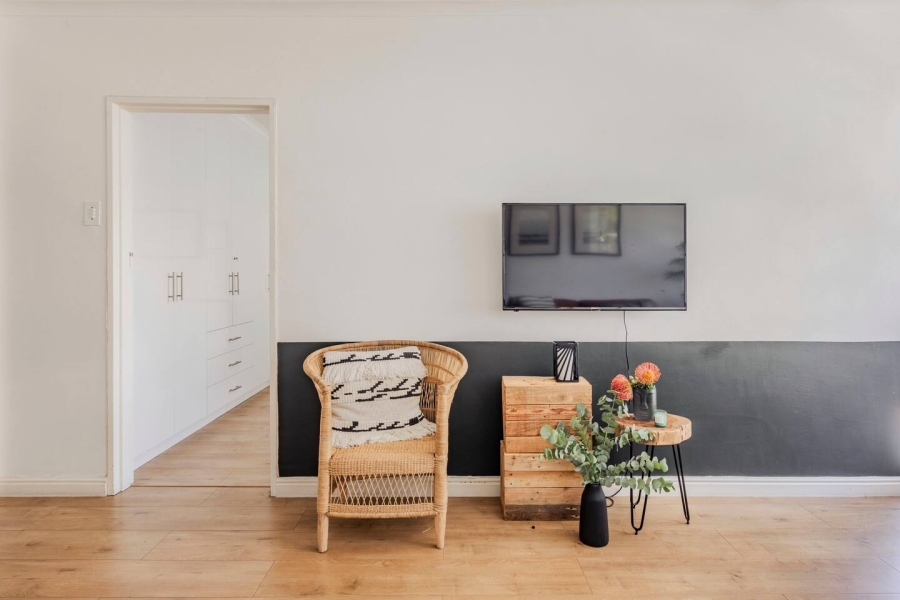 To Let 2 Bedroom Property for Rent in Gardens Western Cape